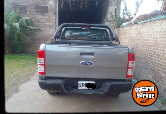 Camionetas - Ford Ranger 2015 Diesel 150000Km - En Venta