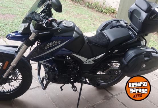 Motos - Motomel Skua aventure 250 2023 Nafta 2800Km - En Venta