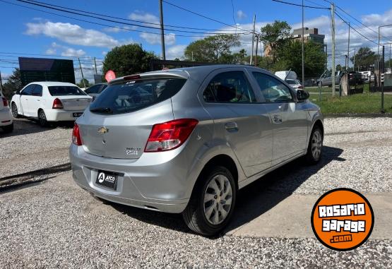 Autos - Chevrolet ONIX 1.4 LT 5P 2015 Nafta  - En Venta