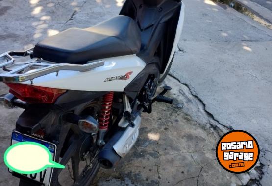 Motos - Honda New wave 2020 Nafta 13000Km - En Venta