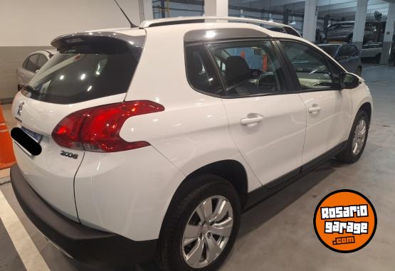 Autos - Peugeot 2008 1.6 ALLURE MT 2017 Nafta 86000Km - En Venta