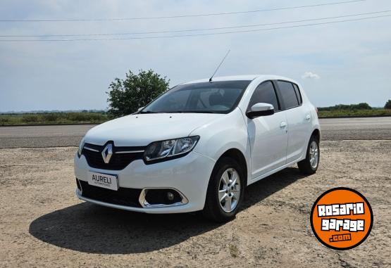 Autos - Renault Sandero Privilege 2016 Nafta 100000Km - En Venta