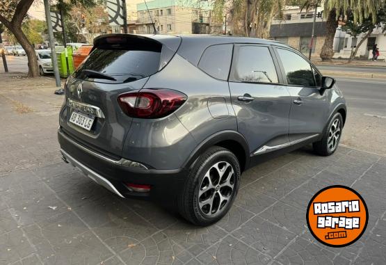 Autos - Renault Captur 2017 Nafta 105000Km - En Venta