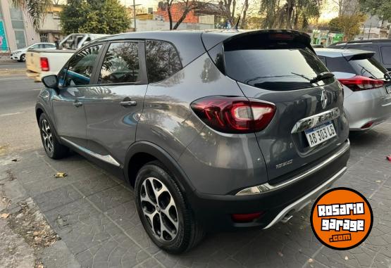 Autos - Renault Captur 2017 Nafta 105000Km - En Venta