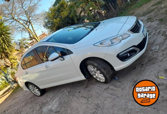 Autos - Peugeot 408 2017 Nafta 89000Km - En Venta