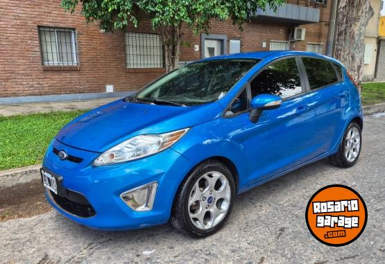 Autos - Ford Fiesta titanium permuto 2012 Nafta 120000Km - En Venta