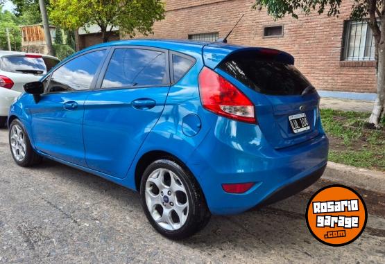 Autos - Ford Fiesta titanium permuto 2012 Nafta 120000Km - En Venta