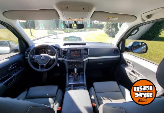 Camionetas - Volkswagen AMAROK 2023 Diesel 21000Km - En Venta