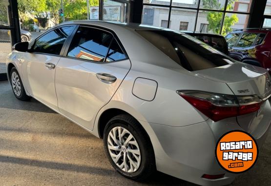 Autos - Toyota Corolla 2017 Nafta 82000Km - En Venta