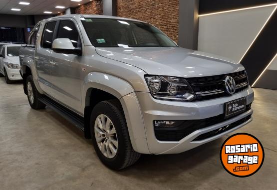 Camionetas - Volkswagen AMAROK 2.0 COMF. L/17 4X2 2017 Diesel 95000Km - En Venta