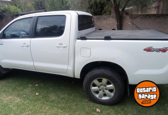 Camionetas - Toyota Hilux 2.5 4x4 2014 Diesel 310000Km - En Venta