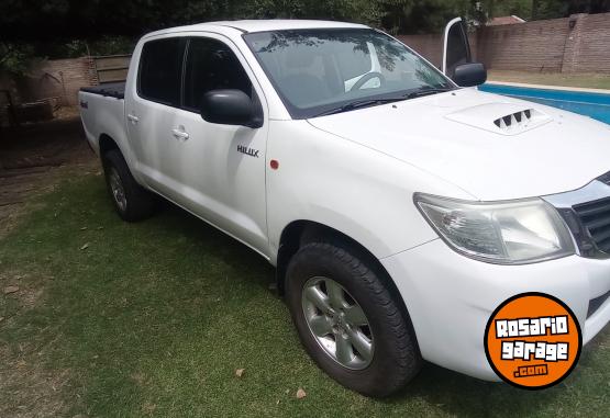 Camionetas - Toyota Hilux 2.5 4x4 2014 Diesel 310000Km - En Venta