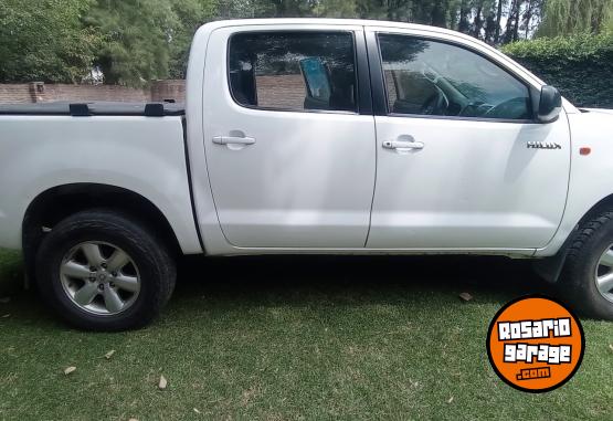 Camionetas - Toyota Hilux 2.5 4x4 2014 Diesel 310000Km - En Venta