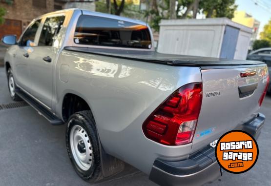 Camionetas - Toyota HILUX DX 2018 Diesel 109000Km - En Venta