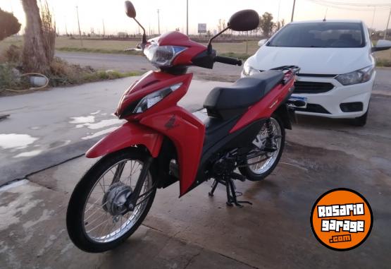 Motos - Honda WAVE 2023 Nafta 5000Km - En Venta