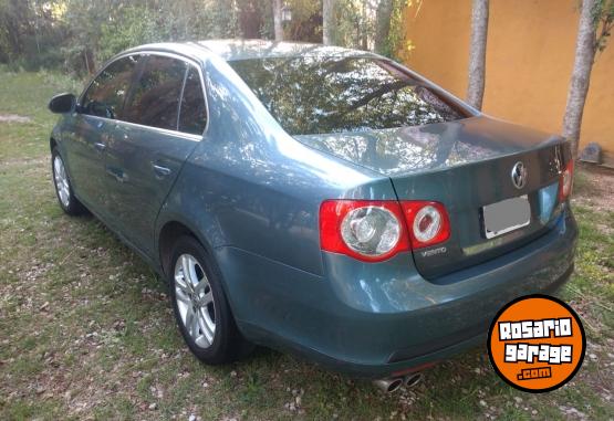 Autos - Volkswagen Vento Advance 2.5 2009 Nafta 123000Km - En Venta