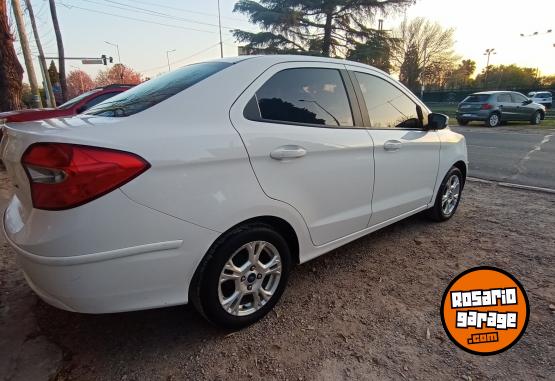 Autos - Ford KA 2018 GNC 92000Km - En Venta