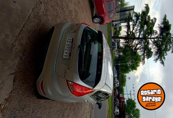 Autos - Ford FIESTA 2019 GNC 48000Km - En Venta