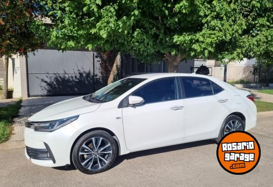 Autos - Toyota Corolla SEG 1.8 CVT 2018 Nafta 79582Km - En Venta