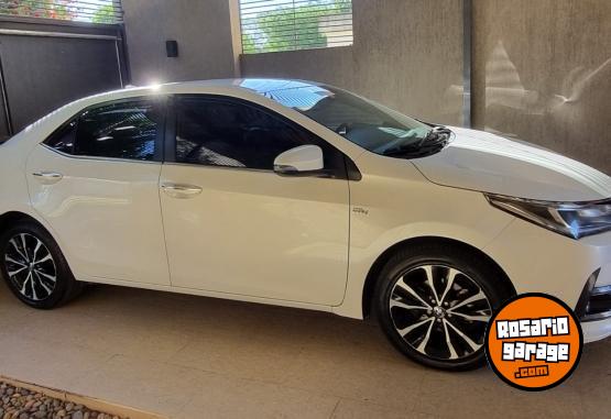 Autos - Toyota Corolla SEG 1.8 CVT 2018 Nafta 79582Km - En Venta