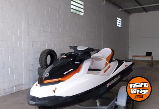 Embarcaciones - Moto de agua SeaDoo GTI 130 mod. 2012 - En Venta