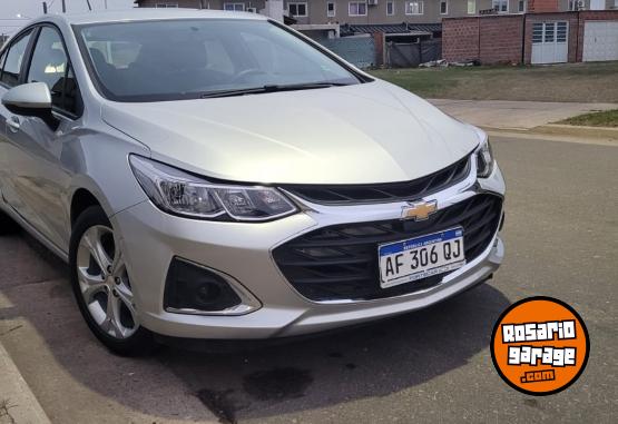 Autos - Chevrolet CRUZE 5PTAS AUT LT 2022 Nafta 61000Km - En Venta