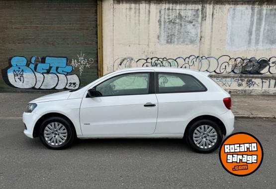 Autos - Volkswagen gol trend pack 1 2013 GNC  - En Venta