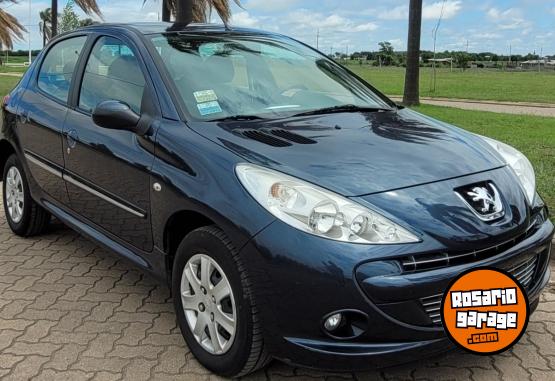 Autos - Peugeot 207 2013 Nafta 69000Km - En Venta