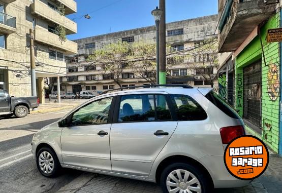 Autos - Volkswagen Suran Confortiline 1.6 2010 GNC 150000Km - En Venta