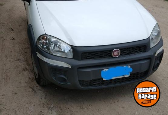 Camionetas - Fiat strada working 2015 GNC 108000Km - En Venta