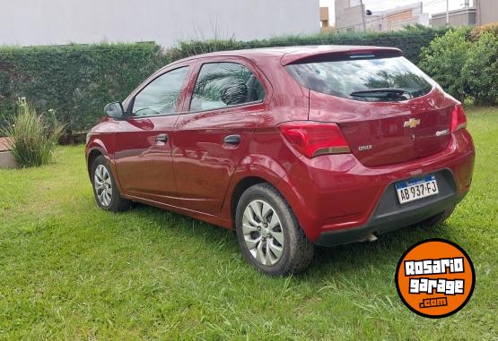 Autos - Chevrolet Onix LT 2017 Nafta 90000Km - En Venta