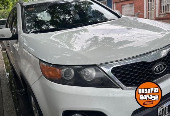 Camionetas - Kia Sorento 2011 Nafta 170000Km - En Venta