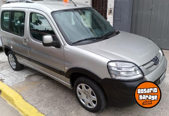 Autos - Peugeot Patagnica 1.6HDi 2013 Diesel 104000Km - En Venta