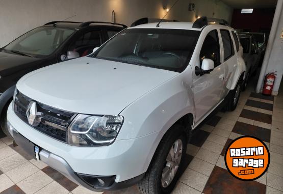 Autos - Renault Duster 2018 GNC 87000Km - En Venta