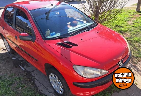 Autos - Peugeot 206 2011 Nafta 208000Km - En Venta