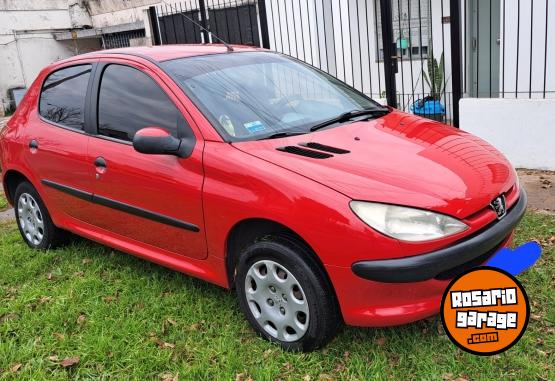 Autos - Peugeot 206 2011 Nafta 208000Km - En Venta