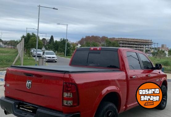 Camionetas - RAM LARAMIE 4X4 2017 Nafta 87000Km - En Venta