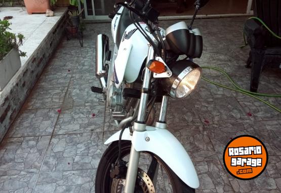 Motos - Honda TWISTER 250 2013 Nafta 44000Km - En Venta