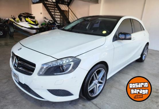 Autos - Mercedes Benz A200 2017 Nafta 100000Km - En Venta