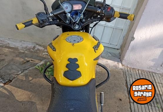 Motos - Bajaj NS 125 2023 Nafta 16650Km - En Venta