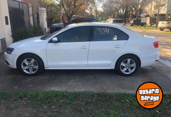 Autos - Volkswagen Vento 2.5 full 2013 Nafta 180000Km - En Venta