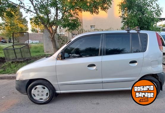 Autos - Hyundai Atos gls a/A 2001 Nafta 230000Km - En Venta