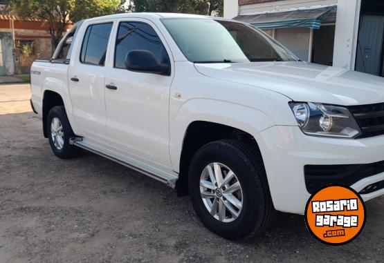 Camionetas - Volkswagen AMAROK 4X4 TRENLINE 180 H 2017 Diesel 178523Km - En Venta