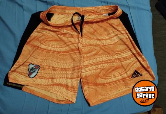 Indumentaria - Short River original - En Venta