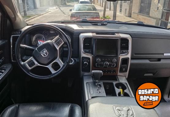 Camionetas - RAM Laramie 2017 Nafta 114000Km - En Venta