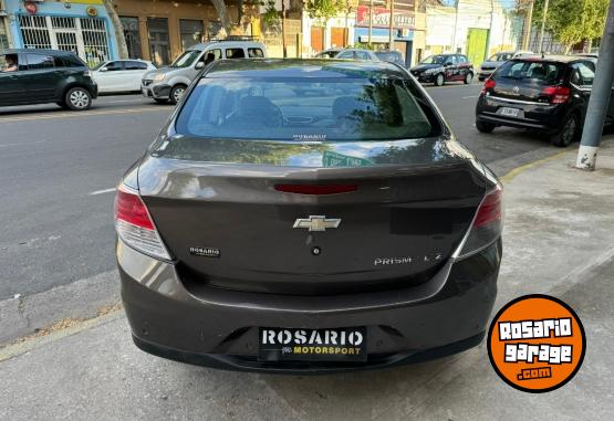 Autos - Chevrolet Prisma LTZ 2013 Nafta 140000Km - En Venta