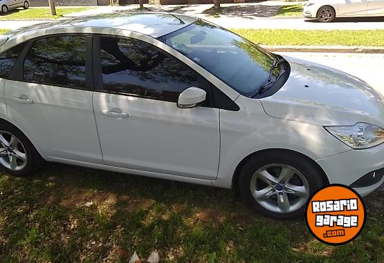 Autos - Ford FOCUS TREND 2012 Nafta 128000Km - En Venta