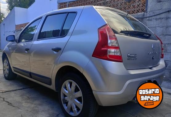 Autos - Renault Sandero no Logan no corsa 2012 GNC 116000Km - En Venta