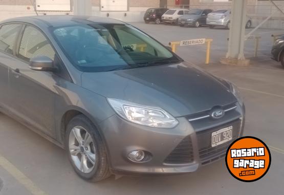 Autos - Ford Focus 2015 GNC 80000Km - En Venta