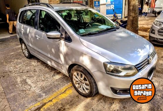 Autos - Volkswagen SURAN 2013 Nafta 130000Km - En Venta